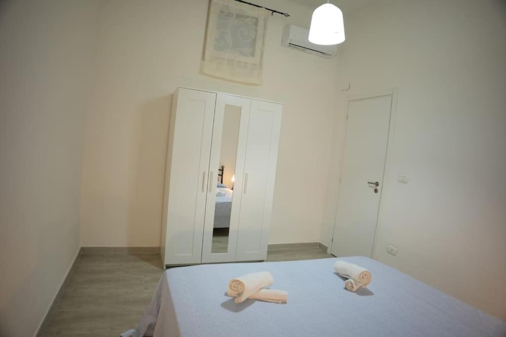 Bari, Puglia. Centrale E Facile Da Raggiungere !! Dış mekan fotoğraf